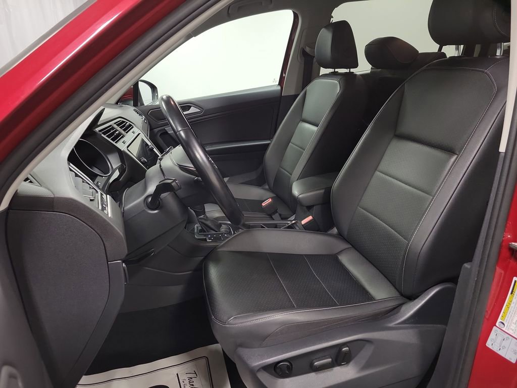 Used 2019 Volkswagen Tiguan SEL image 14