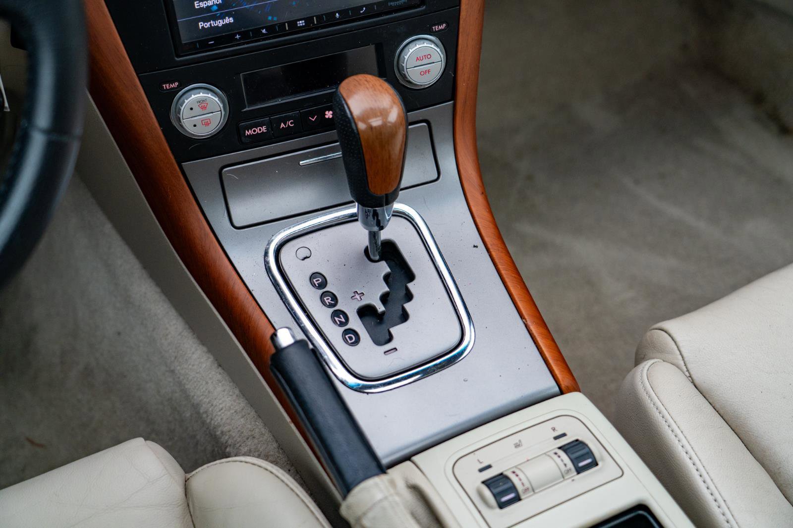 Used 2006 Subaru Outback 2.5i Limited AWD/4WD image 22