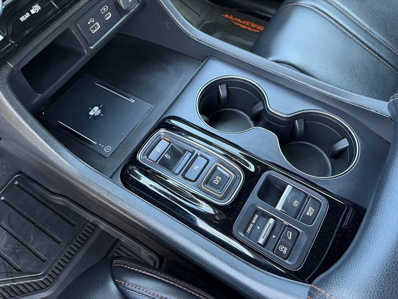 Used 2025 Honda Pilot TrailSport image 40