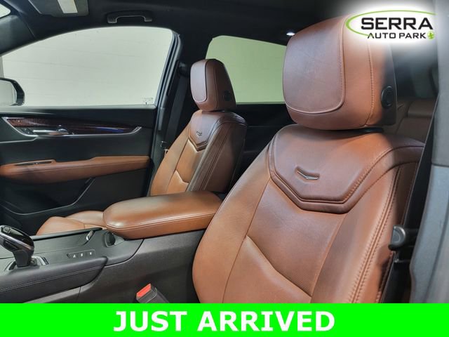 Used 2019 Cadillac XT5 Luxury AWD/4WD image 12