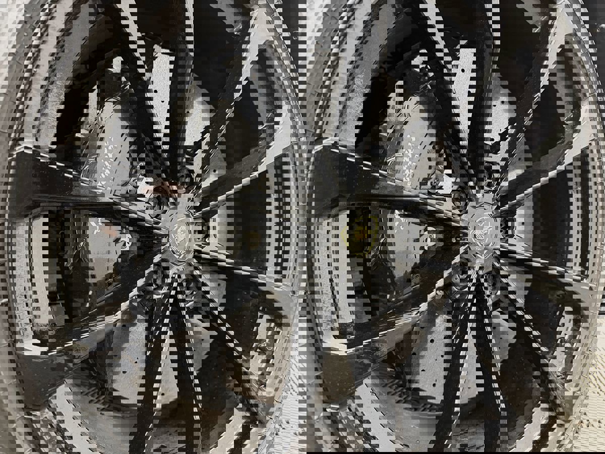 Used 2021 Lamborghini Urus image 10