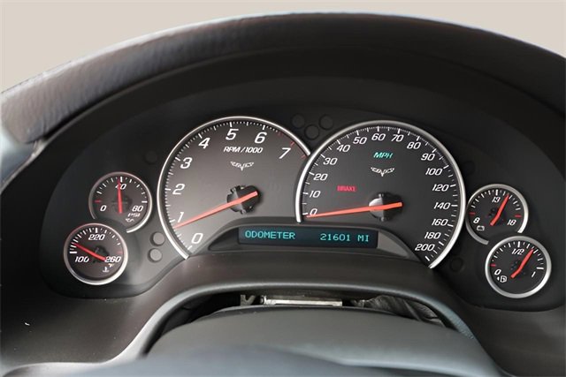 Used 2006 Chevrolet Corvette Base w/ Preferred Equipment Group image 24