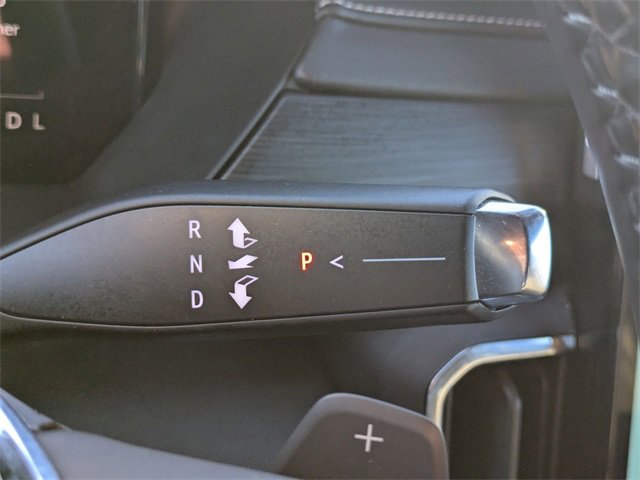 Used 2025 GMC Acadia Elevation image 24