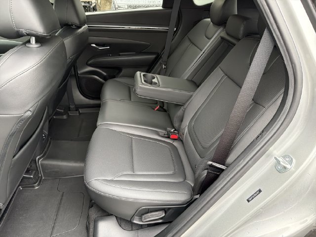 Certified 2024 Hyundai Tucson SEL w/ Convenience Package FWD image 24