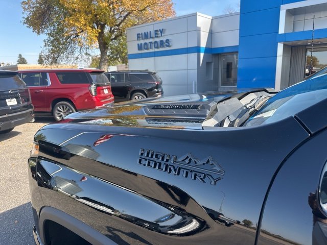 New 2026 Chevrolet Silverado 2500 High Country w/ High Country Premium Package image 14