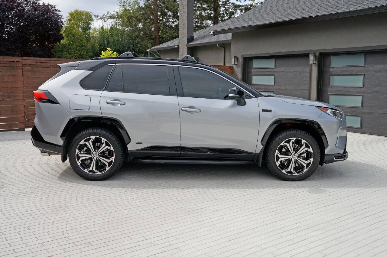 Used 2021 Toyota RAV4 XSE image 2