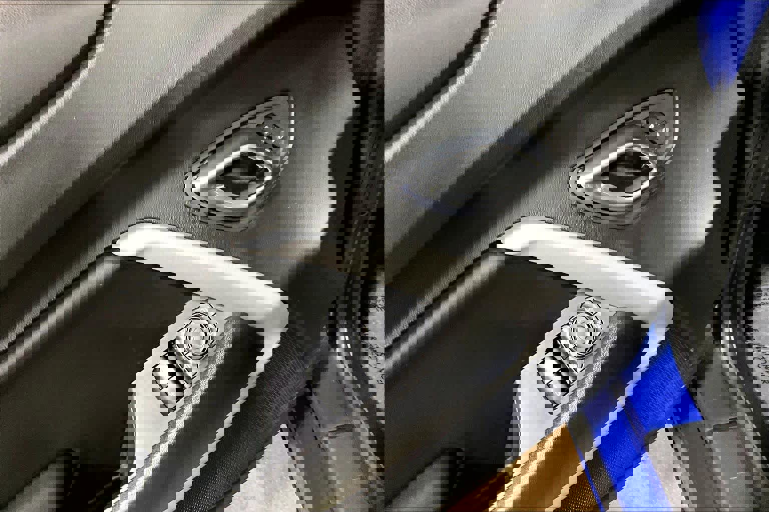 Used 2020 Chevrolet Camaro LT image 30