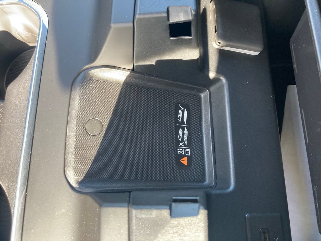 New 2026 Chevrolet Silverado 2500 LT w/ Z71 Chrome Sport Edition image 23