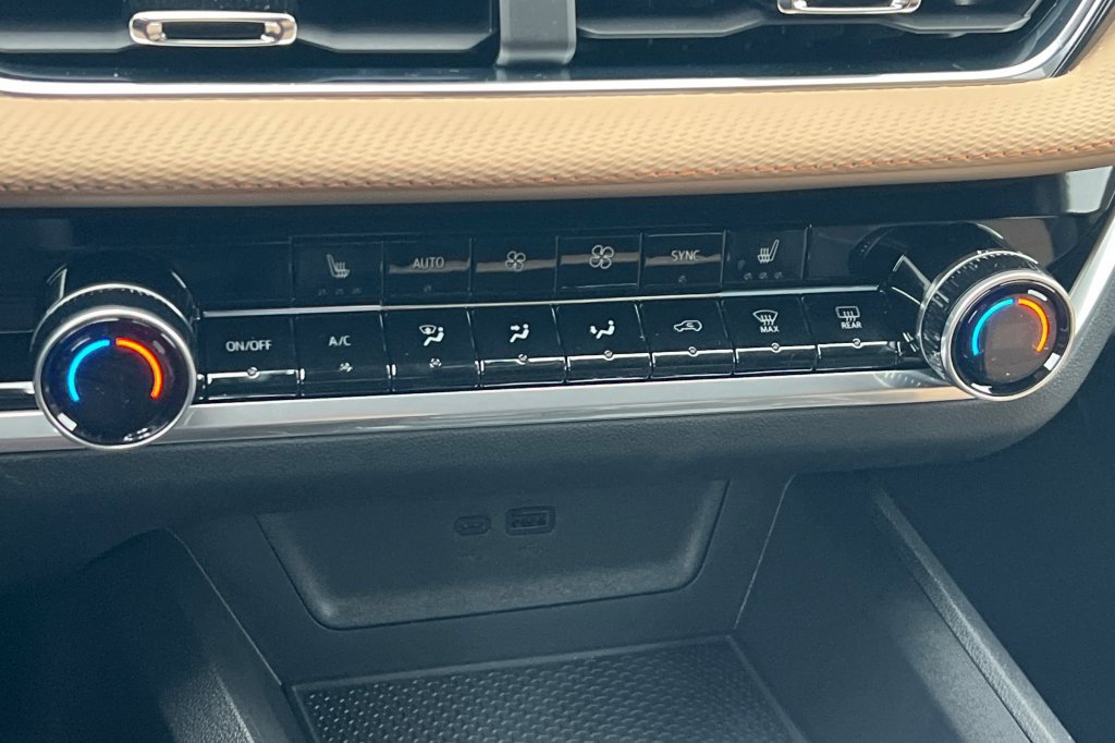 New 2026 Chevrolet Equinox ACTIV image 18