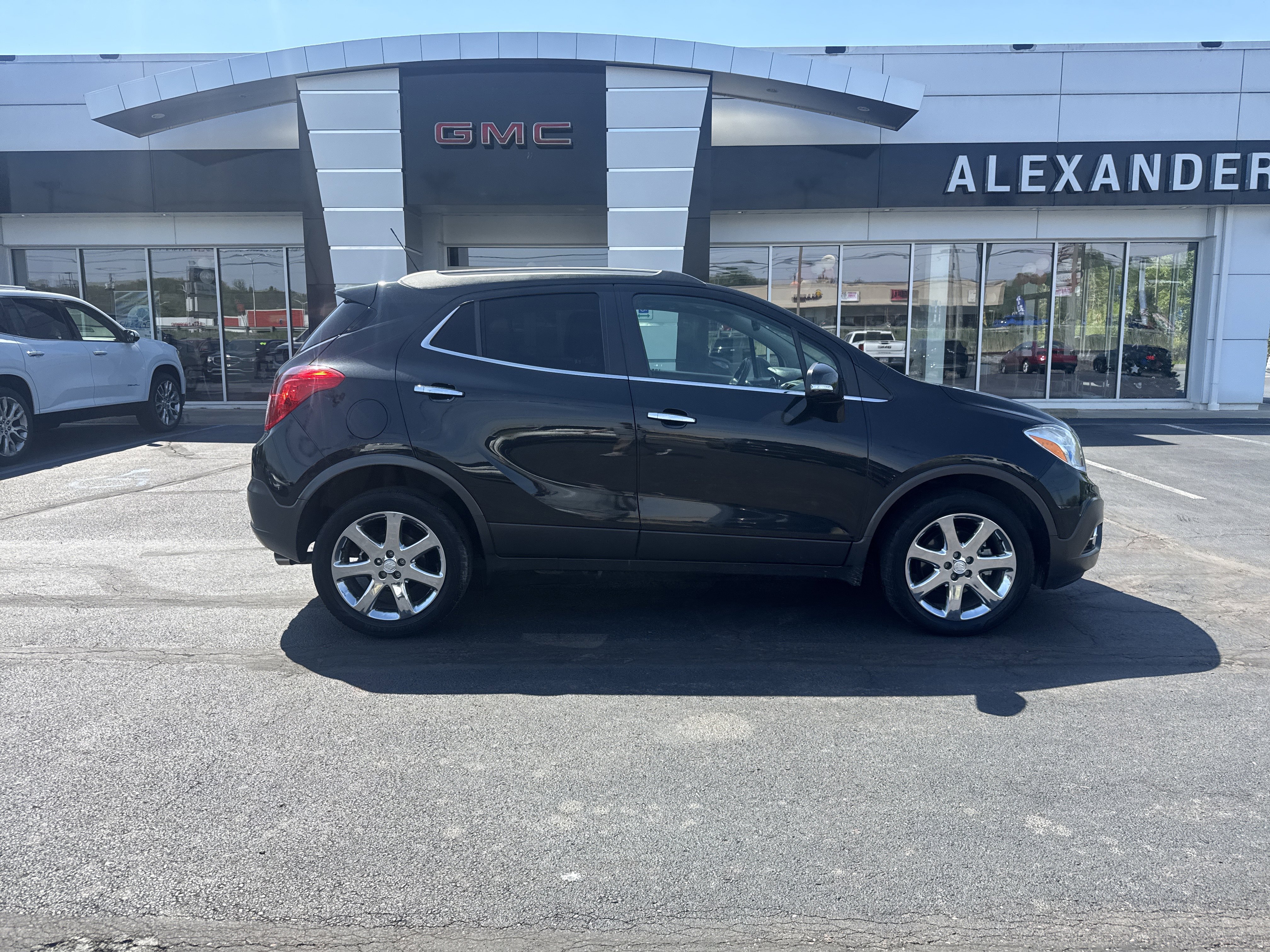 Used 2016 Buick Encore Convenience AWD/4WD video 2