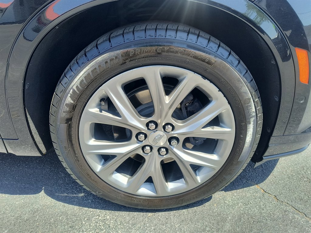 Used 2020 Cadillac XT6 Sport w/ Platinum Package AWD/4WD image 12