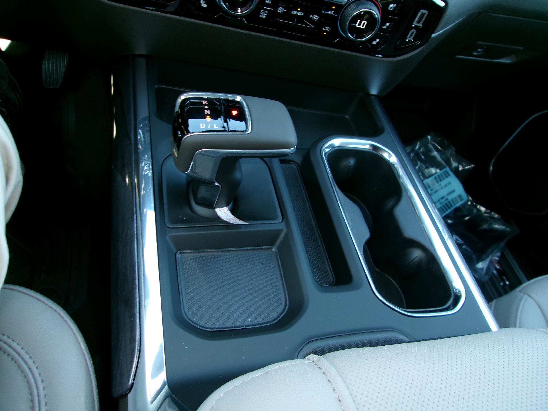 New 2026 Chevrolet Silverado 1500 LTZ w/ LTZ Premium Package image 18