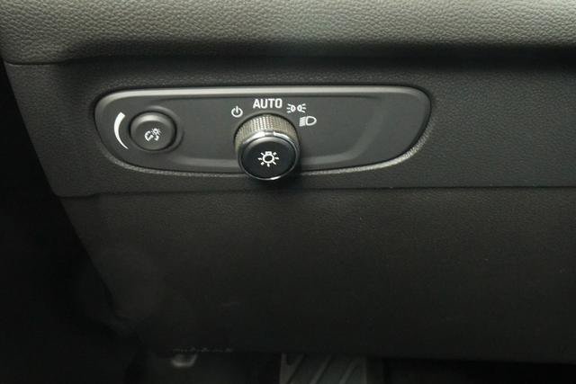 Used 2023 Buick Envision Preferred FWD image 20