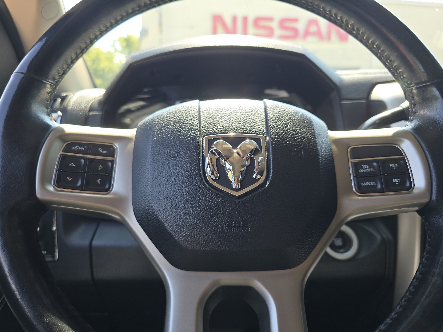 Used 2018 RAM 2500 Laramie w/ Off Road Package AWD/4WD image 34