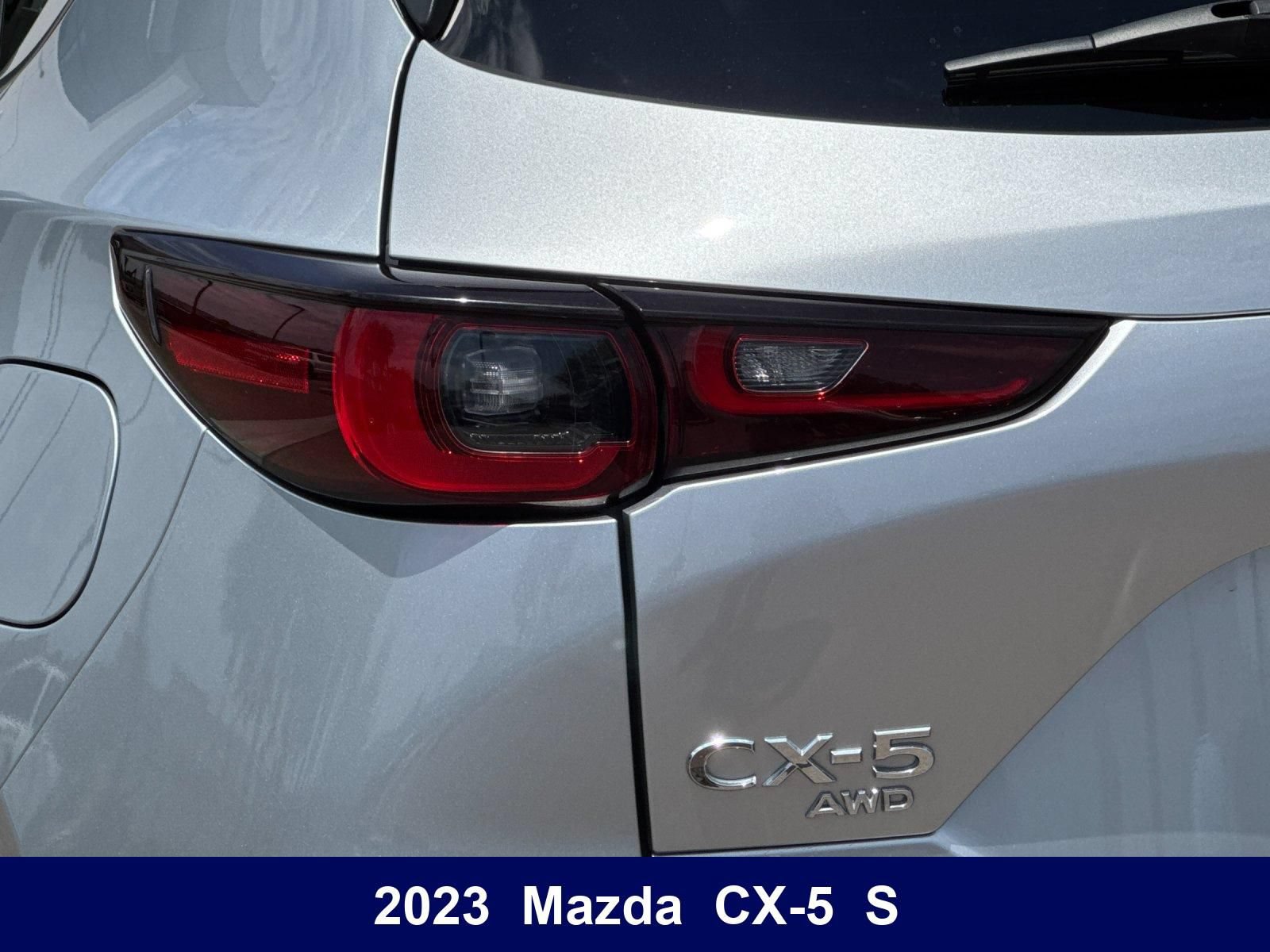 Used 2023 MAZDA CX-5 AWD 2.5 S w/ Select Package image 40