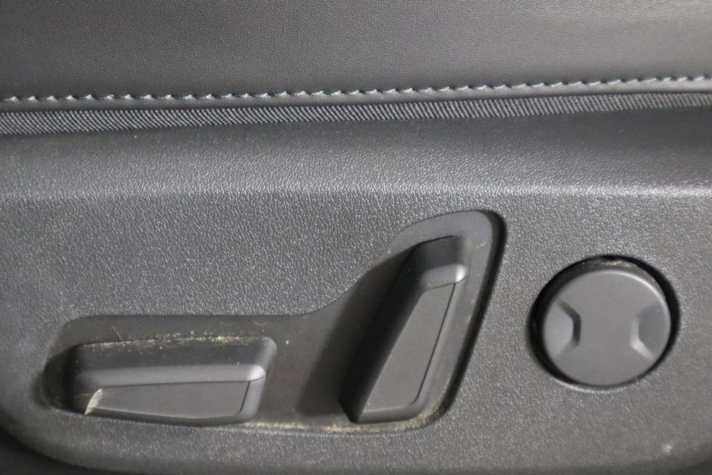 Used 2023 Kia Niro Wind w/ Wind Preserve Package image 23