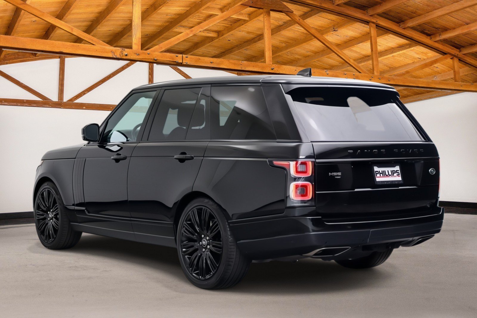 Used 2021 Land Rover Range Rover P525 Westminster Edition AWD/4WD image 3