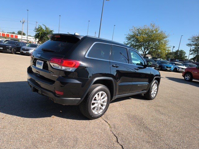 Used 2022 Jeep Grand Cherokee Laredo X image 5