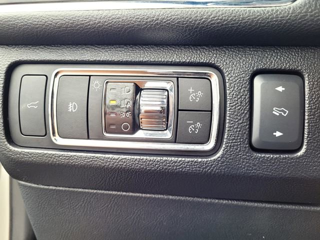 Certified 2023 Lincoln Navigator L Reserve AWD/4WD image 15