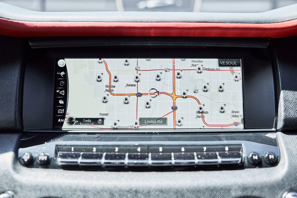 Used 2024 Rolls-Royce Cullinan Black Badge w/ Dark Exterior Package image 83