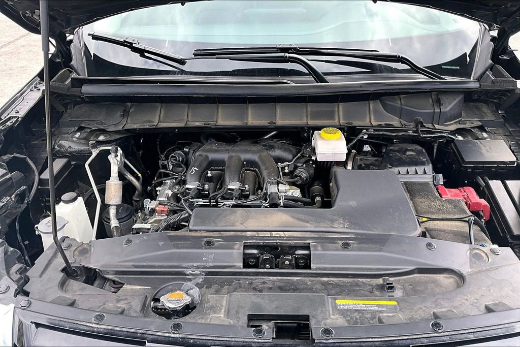 Used 2025 Nissan Pathfinder SL image 29