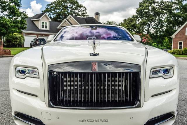Used 2016 Rolls-Royce Dawn RWD image 93