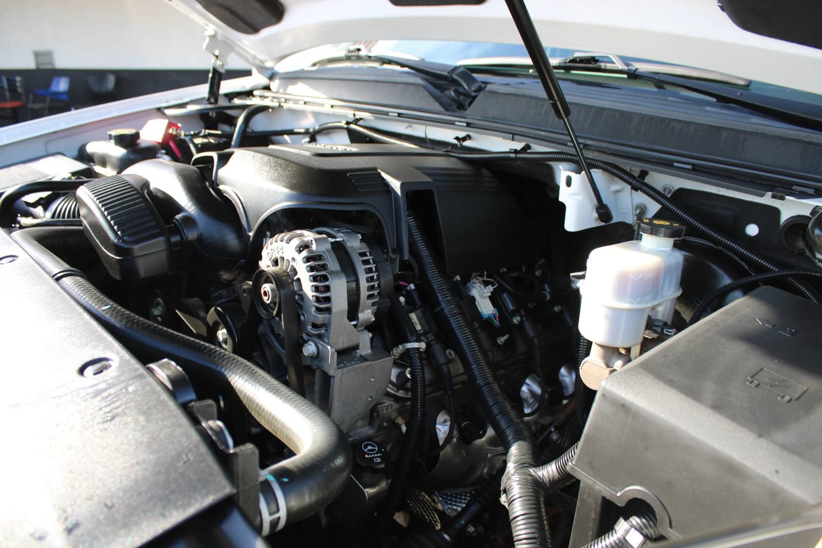 Used 2013 GMC Yukon SLT AWD/4WD image 32
