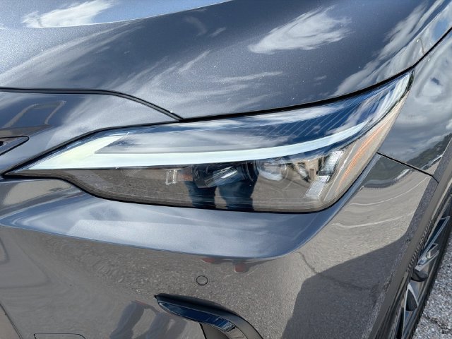 Used 2024 Lexus NX 350 AWD image 9