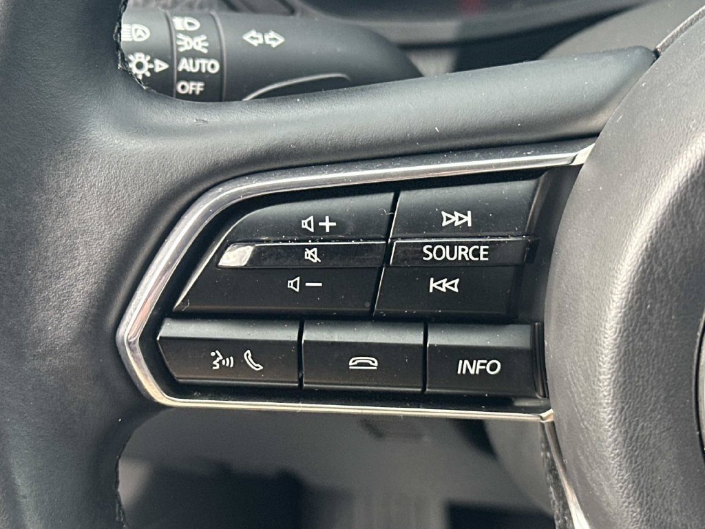 Used 2024 MAZDA CX-90 Plug-In Hybrid w/ Premium Pkg AWD/4WD image 21