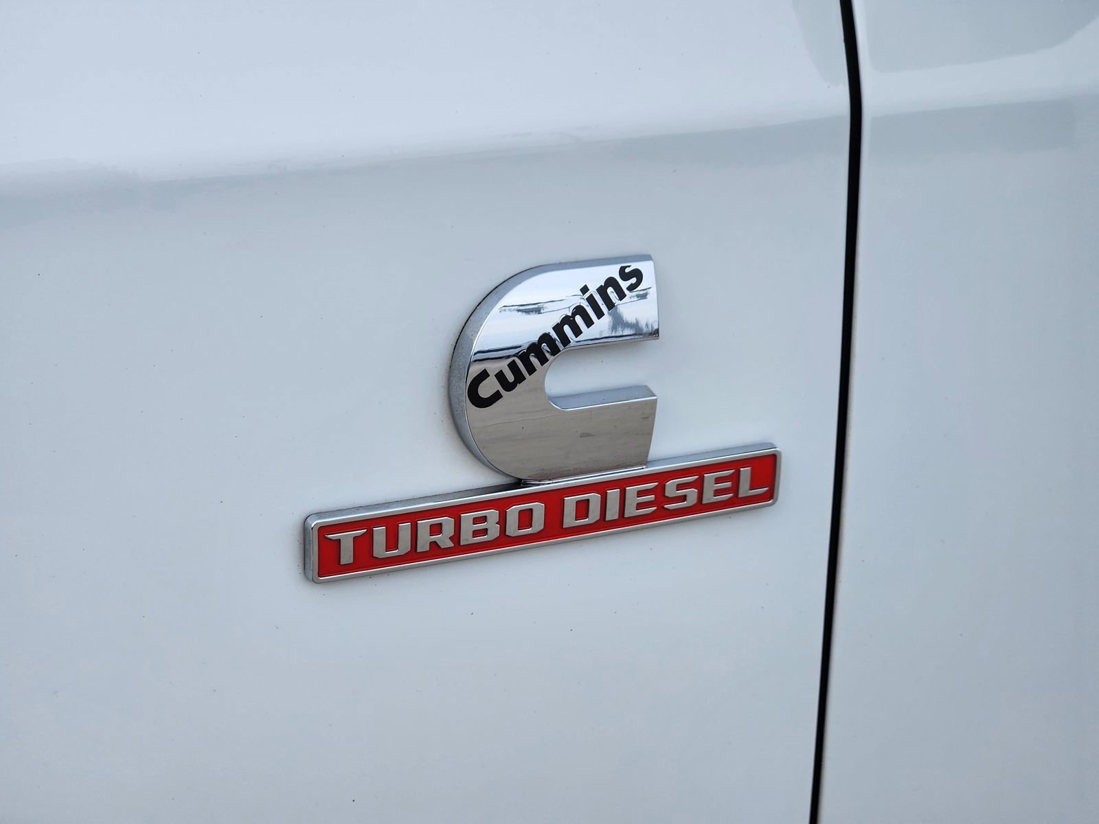 Used 2024 RAM 3500 Tradesman w/ Chrome Appearance Group image 14