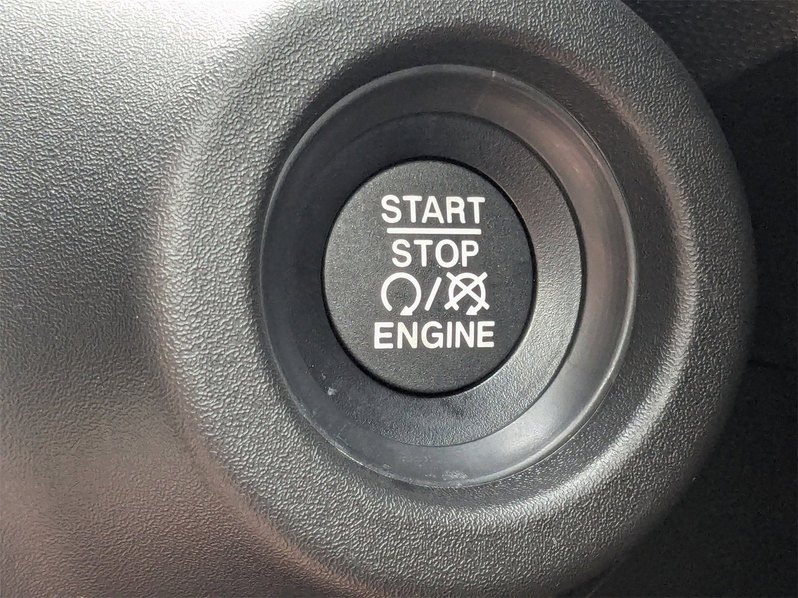 Used 2025 RAM ProMaster 3500 w/ Convenience Group image 28