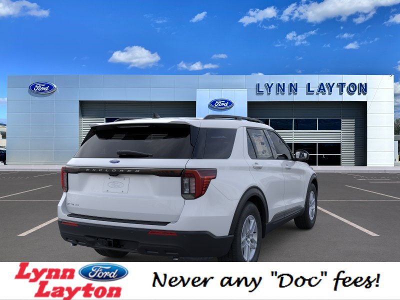 New 2026 Ford Explorer Active RWD image 8