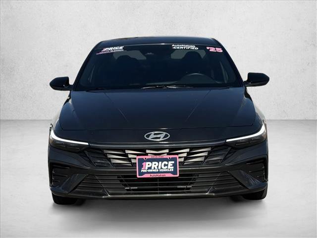 Certified 2025 Hyundai Elantra SEL image 2