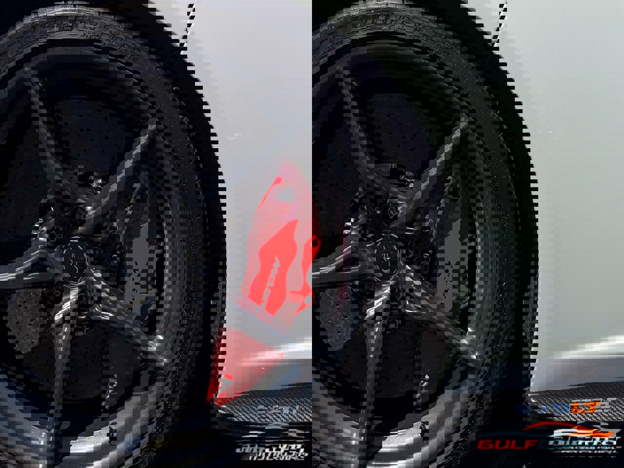 Used 2016 McLaren 675LT image 44