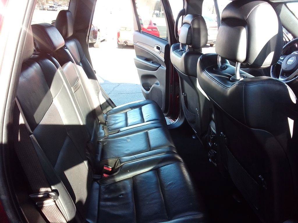 Used 2021 Jeep Grand Cherokee Limited AWD/4WD image 18