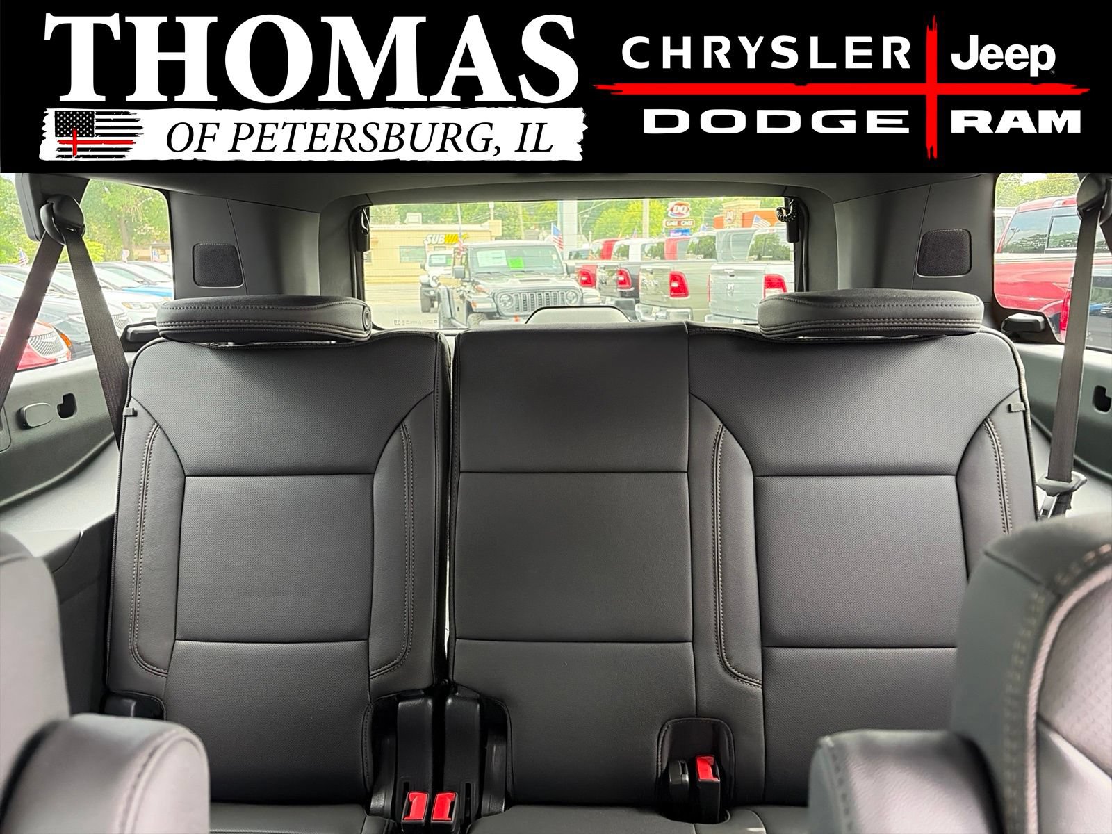 Used 2026 Chevrolet Suburban High Country AWD/4WD image 27