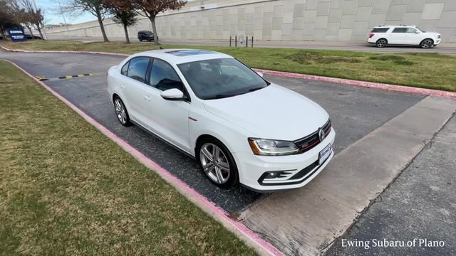 Used 2017 Volkswagen Jetta GLI image 15