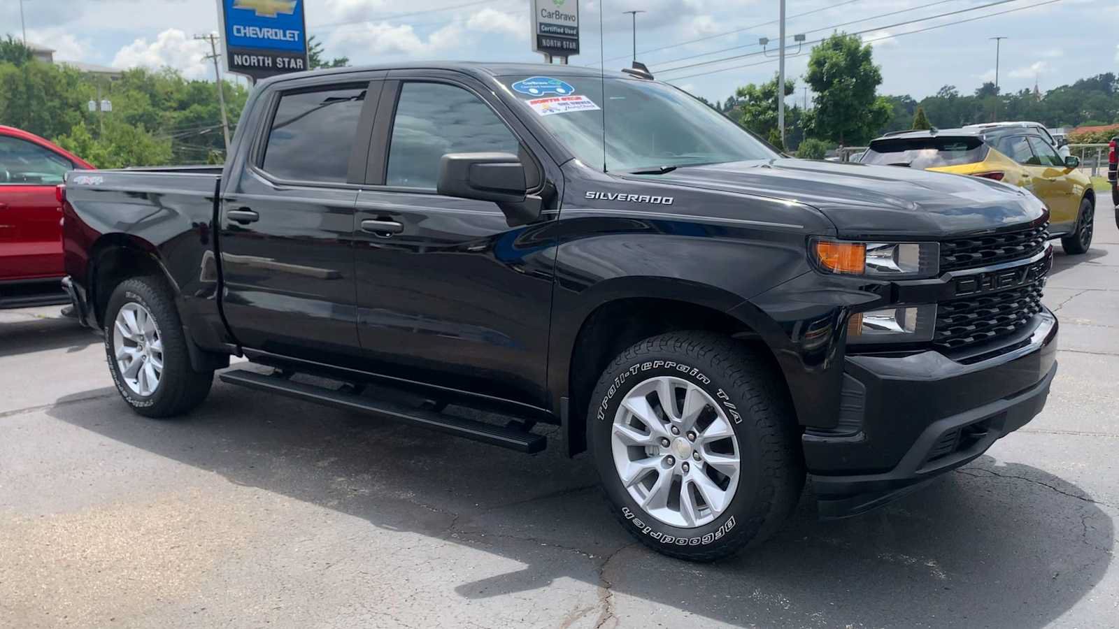 Certified 2021 Chevrolet Silverado 1500 Custom AWD/4WD image 2