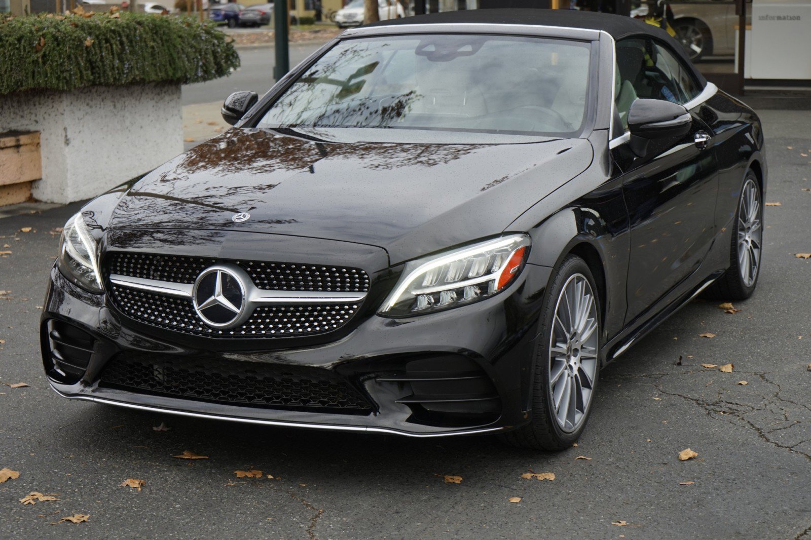 Used 2019 Mercedes-Benz C 300 Cabriolet image 4