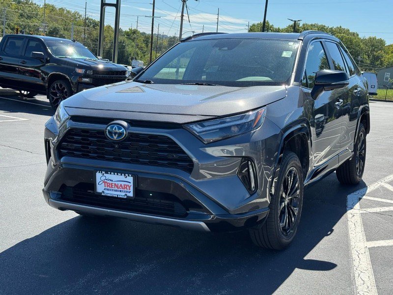Used 2023 Toyota RAV4 XSE AWD/4WD image 8