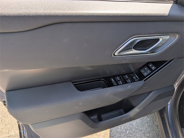 Used 2024 Land Rover Range Rover Velar Dynamic SE image 17