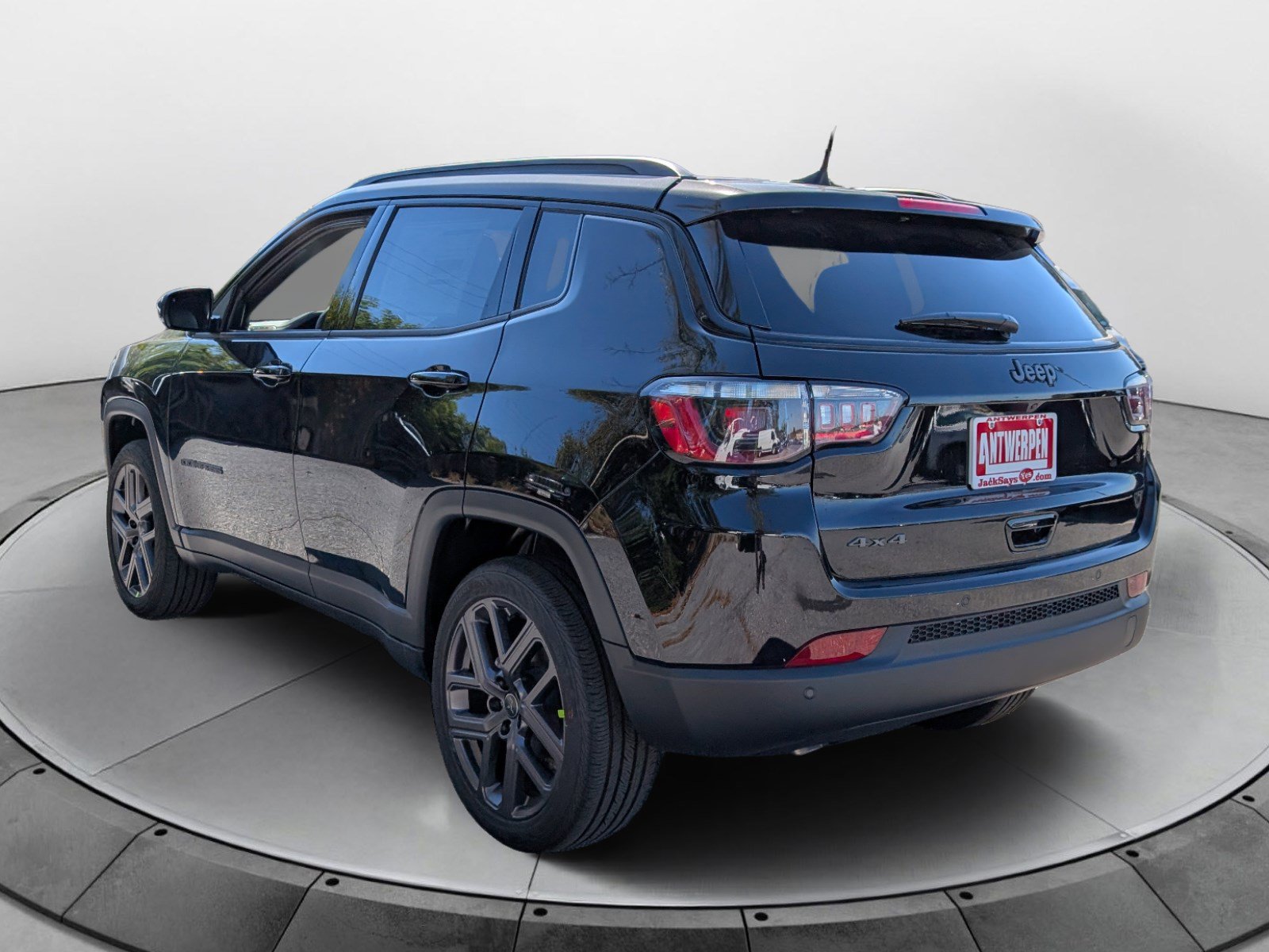 New 2026 Jeep Compass Limited w/ Sun, Sound & Navigation Group AWD/4WD image 5