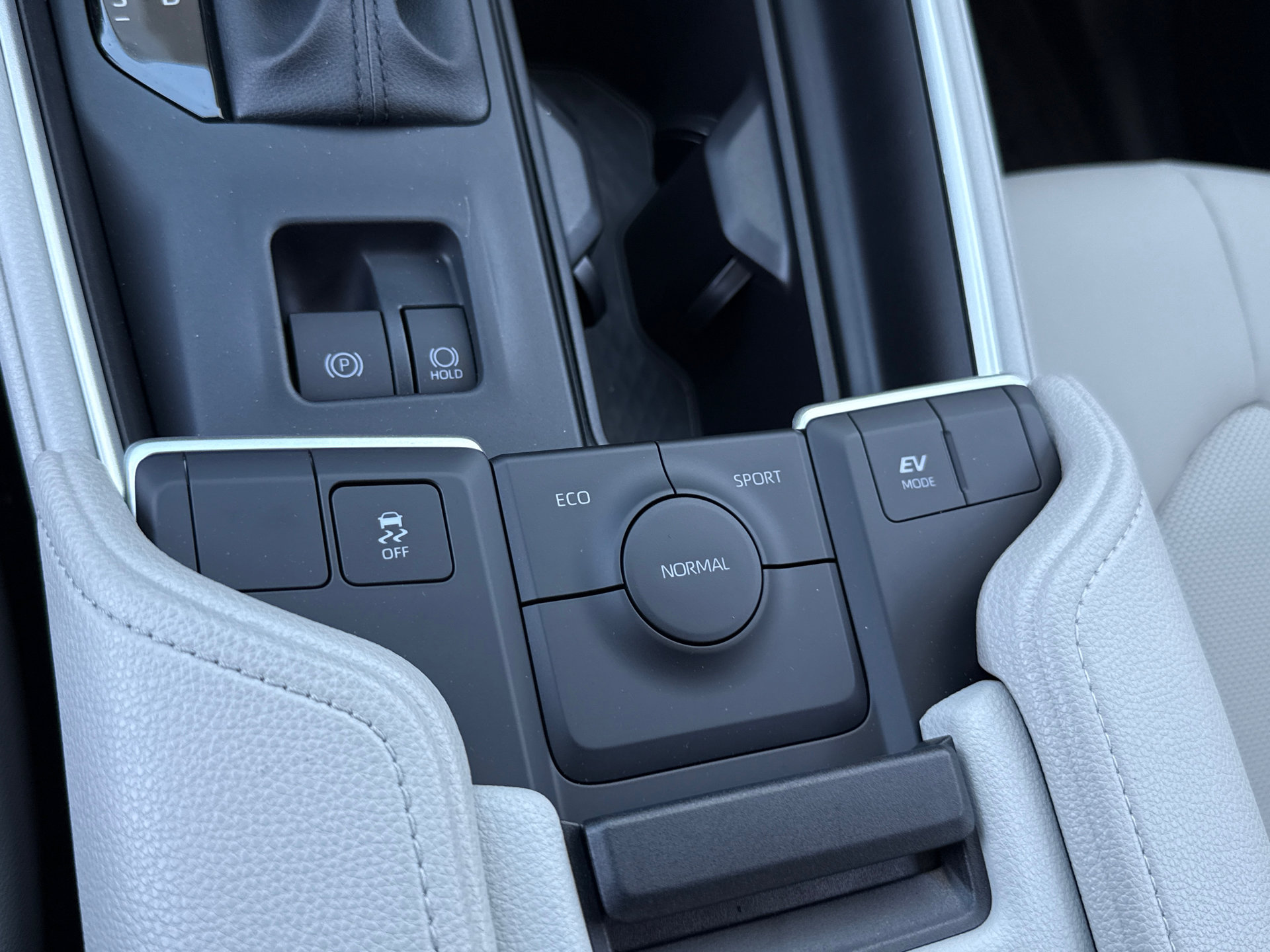 Certified 2026 Toyota Grand Highlander XLE image 28