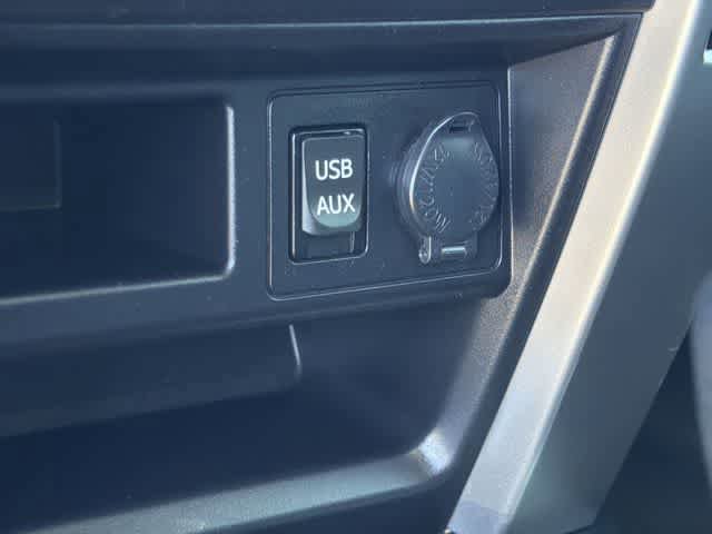 Used 2019 Toyota 4Runner SR5 Premium RWD image 25