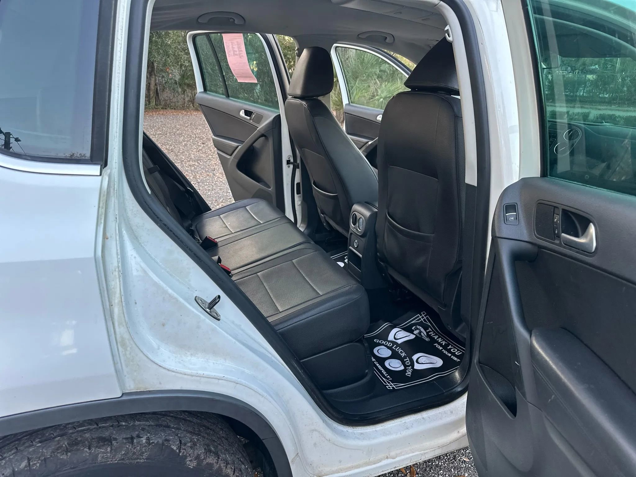 Used 2011 Volkswagen Tiguan S AWD/4WD image 4