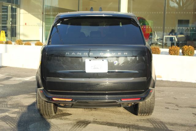 New 2026 Land Rover Range Rover Long Wheelbase SE image 7