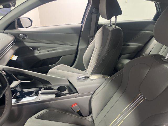 New 2026 Hyundai Elantra Sport image 8