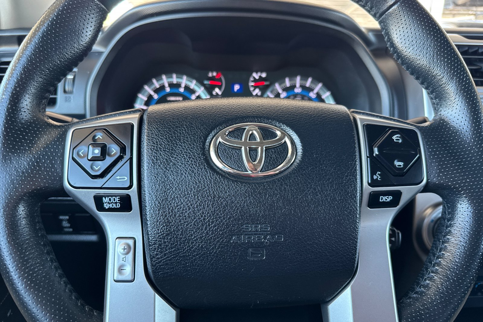 Used 2014 Toyota 4Runner Limited AWD/4WD image 24