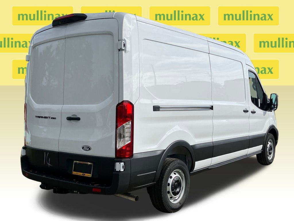 New 2026 Ford Transit 250 148 Medium Roof w/ Load Area Protection Package image 4