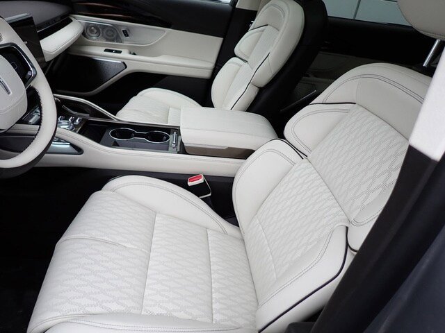 New 2026 Lincoln Nautilus Black Label w/ Jet Appearance Package image 22
